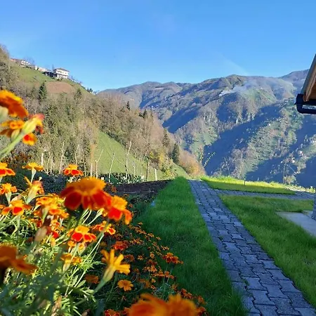 Elva Chalet *